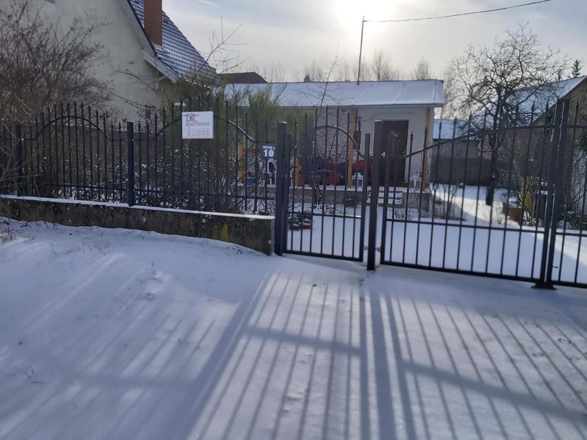 Deel Apartman Nyíregyháza Exterior foto
