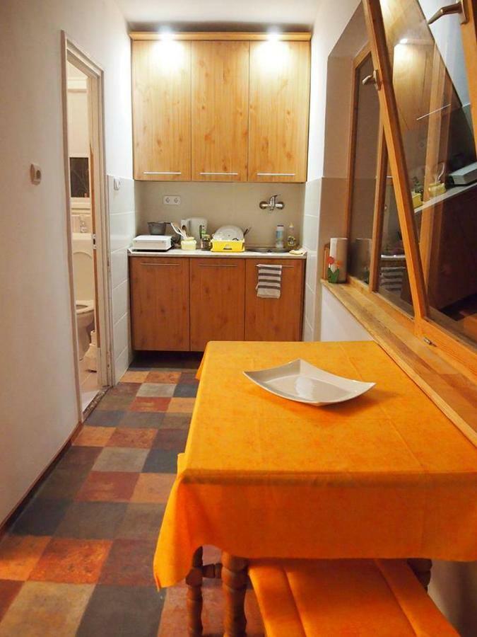 Deel Apartman Nyíregyháza Exterior foto
